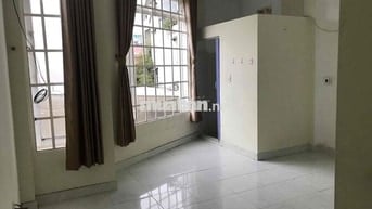 Cho 1 Nữ Thuê Phòng Ra Trung Tâm Q1,3 chỉ 5p