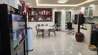Nguyễn Thị Thập-Q7, CHDV, 23 phòng, thu nhập 85tr/tháng. Giá 21,9 tỷ