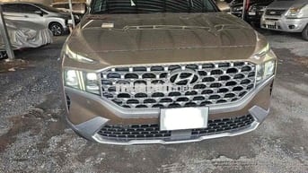 Hyundai Santafe Cao cấp nhất Xăng 46796 km Nâu