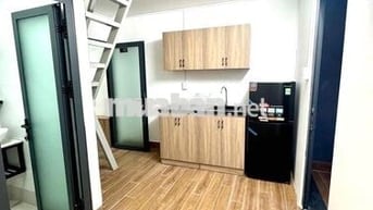 Căn hộ mini 30m2 1 trệt 1 gác cao, có 2 ban công thoáng | sát Q1