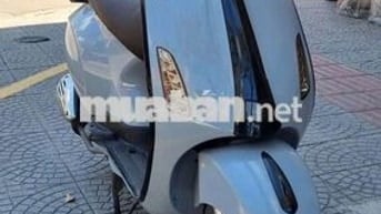 Piaggio Vespa 50 Nio Plus Bs43 Xám