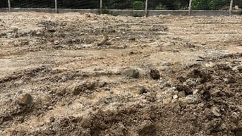 Bán lô đất mặt tiền đường lớn (32m)
