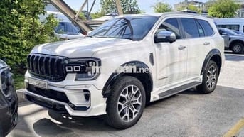 Ford Everest Titanium 4x4 2024 Trắng 32 ngàn km