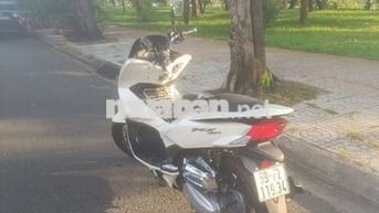 Honda PCX 2015 Trắng 90% mới