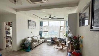 Bán gấp căn hộ 2PN 92m2 Lacasa Quận 7 - Nhà đẹp view sông sẵn sổ hồng