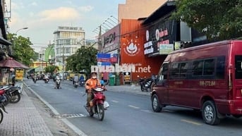 CHO THUÊ: Nhà Mặt Tiền Hoàng Diệu 2 - Linh Chiểu - Thủ Đức Dt: 8 x 27