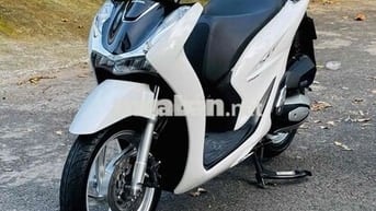 Honda SH 150i 2022 Trắng đen xe zin 9 chủ
