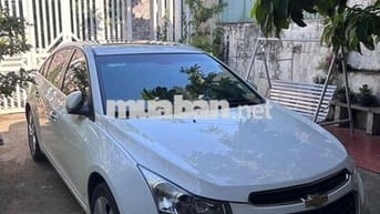 Chevrolet Cruze Tự động màu Trắng