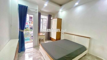 Stu Ban Công 25m2 FullNT Mới Keng Ánh Sáng Ngập Phòng Ngay Giáp Q1
