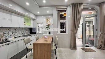 🔥 Nhà xinh cỡ này, kiệt đẹp Núi Thành mà chỉ hơn 3 TỶ 🏡 