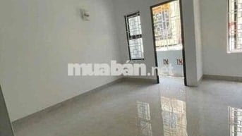 CHO THUÊ NHÀ NGUYÊN CĂN PHỐ NGỌC THUỴ -Ô TÔ QUA CỬA,2PN, 8triệu/THÁNG