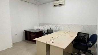 Cho thuê văn phòng đầy đủ nội thất, bao điện nước, trọn gói