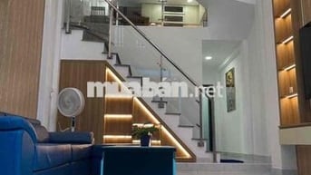 NHÀ 4 TẦNG HẺM  XE HƠI NGAY  CHỢ HẠNH THÔNG TÂY GIÁ : 6 .95 TỶ .