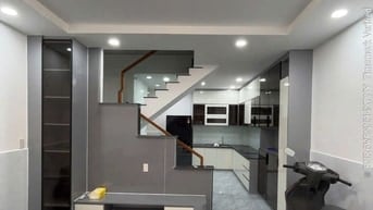 Nhà sát hẻm xe hơi 606 3 tháng 2_T+2L(4pn)_4,2mx8,6m.NH 4,4m.Giá 6,1tỷ
