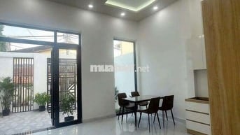 CHO THUÊ NHÀ NGUYÊN CĂN DT 6×12 CÓ 2PN, 1WC. HẺM XE HƠI, AN NINH TỐT