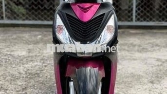 Honda Vision Hồng đen