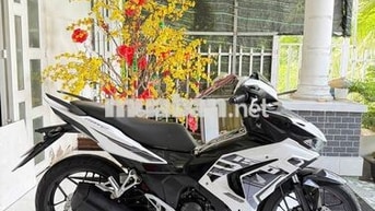 Winner V3 2022 trắng