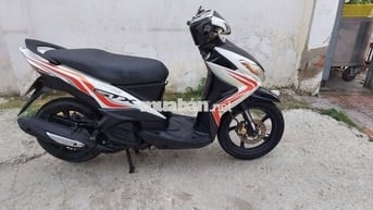 Yamaha Luvias Đỏ trắng Saigon