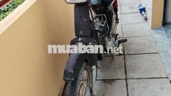 Honda Dream Số sàn màu Đen