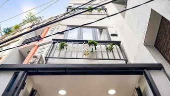 NHÀ ĐẸP KHU VIP • ĐƯỜNG SỐ 4, P. BÀN CỜ, Q3 - 16m² ❌ 4 TẦNG • 2PN 3WC