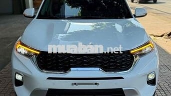 KIA SONET PREMIUM 2022 Trắng 5 chỗ gầm cao rất đep