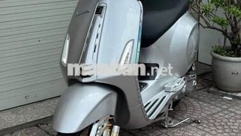 Piaggio Vespa Sprint 125 2018 Bạc Posche MH193048