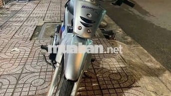 Wave S 100 Bạc tq cà vẹt màu sơn vàng