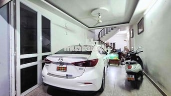 Hot ! Nhà đẹp, gara oto Cầu Bươu-Xen kẹt, có thuế-Ko QH-60m*4T;5N