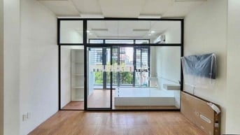 CĂN HỘ 1 PHÒNG NGỦ BAN CÔNG NGAY LUỸ BÁN BÍCH - FULL NỘI THẤT