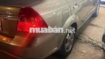 Chevrolet Aveo 2017 Tự động Vàng cát