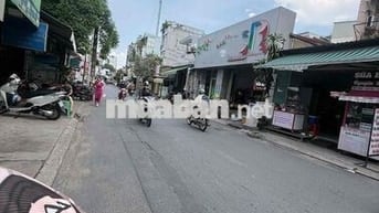 Nhà Đẹp Gần Aeon Tân Phú – 80m², 3 Tầng, Hẻm Nhựa Thông Thoáng