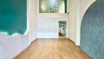 Nhà trệt lửng 3 lầu 7PN mặt tiền đường Lý Tự Trọng chỉ 25 triệu
