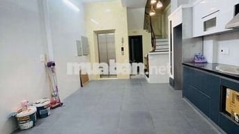 🔥 NGỌC THỤY 40M² - THANG MÁY RIÊNG - 3 PHÒNG NGỦ-GẦN PHỐ CỔ-GIÁ 12 TR