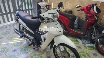 Honda Wave A Trắng Xăng