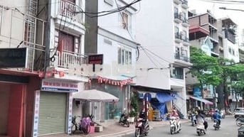 🏠 Hiếm! Nhà Mặt Phố Cầu Giấy – 4 Tầng Kinh Doanh, 14 Triệu/Tháng 💰