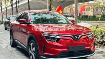 VinFast VF8 Đỏ, Trắng, Đen