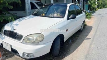 Daewoo Lanos Trắng 5 chỗ