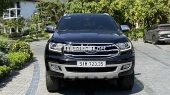 Ford Everest Titanium 2018 100.000 km Đen