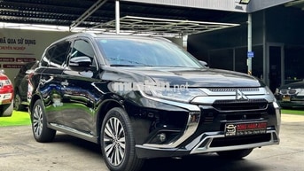 Mitsubishi Outlander 2.0 CVT Premium 2023 Đen