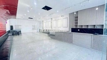 Cho thuê mặt bằng đường : Núi Thành , Hoà Cường - Khu đông đúc dân cư