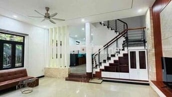 🏡 CHO THUÊ NHÀ 3 TẦNG LÔ GÓC TRẦN VĂN DƯ – GẦN BIỂN MỸ KHÊ 4PN , 3WC