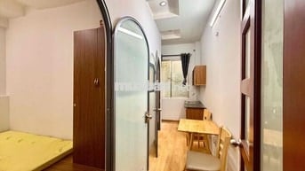 Cho Thuê Căn Hộ 2 Phòng Ngủ Full NT 4ng4xe Ngay ĐH Bách Khoa Q10