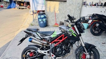 Benelli TNT125 Đen, Xanh lá Xe côn tay
