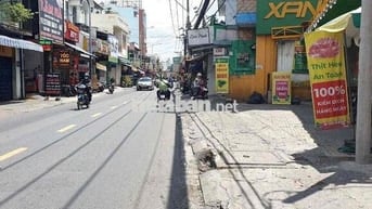 sang quán ăn đầy đủ dụng cụ ngay trường Trần Quốc Toản , nguyễn Trung
