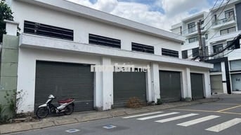 CHO THUÊ NHÀ GÓC 2 MẶT TIỀN ĐƯỜNG TRỊNH ĐÌNH TRỌNG 17,5X7,5M SUỐT