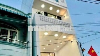 Cho thuê nhà đẹp full nội thất sát Tên Lửa 