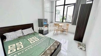 CHO THUÊ PHÒNG THANG MÁY OTO ĐẬU TẬN CỬA NGAY PHAN XÍCH LONG