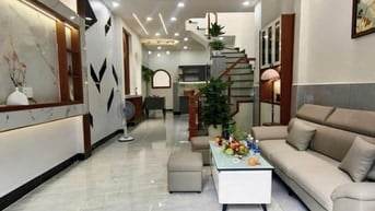Cần di chuyển chỗ ở do công việc nên bán rẻ nhà này giá chỉ 465tr 