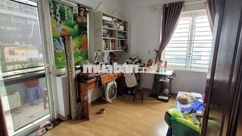 Cho thuê căn hộ tập thể ngõ 1 Tôn Thất Tùng