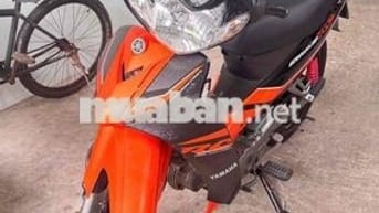 Xe số Yamaha màu Cam đen